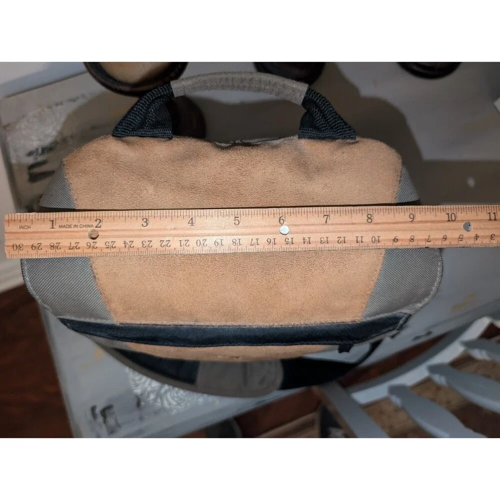 Tamrac Camera Case Messenger Desert Khaki Leather Shoulder Strap EUC
